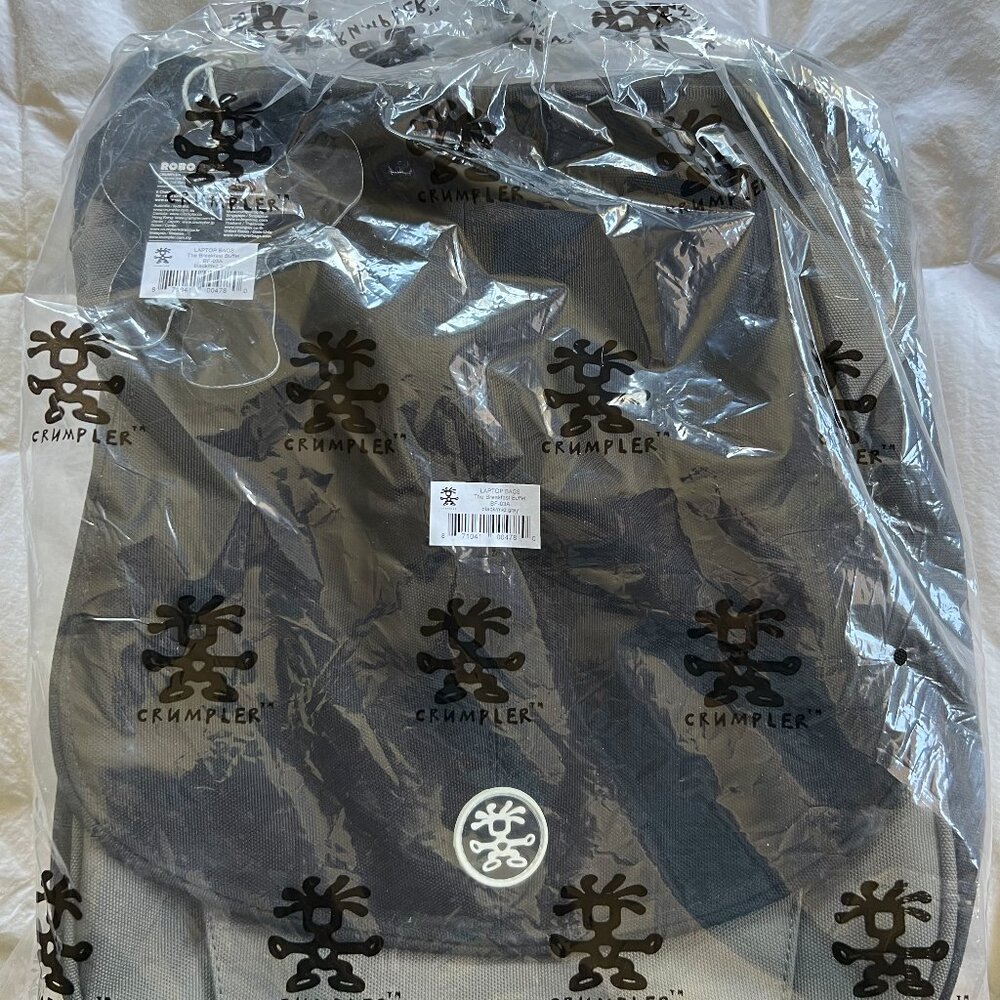 NWT vintage Crumpler (Australian) 'Breakfast Buffet' laptop bag black/mid-grey